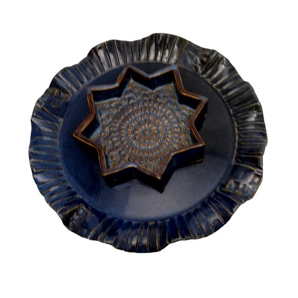 Studio Art Pottery Chip And Dip Tray Set Artist Stamped - Picture 1 of 7